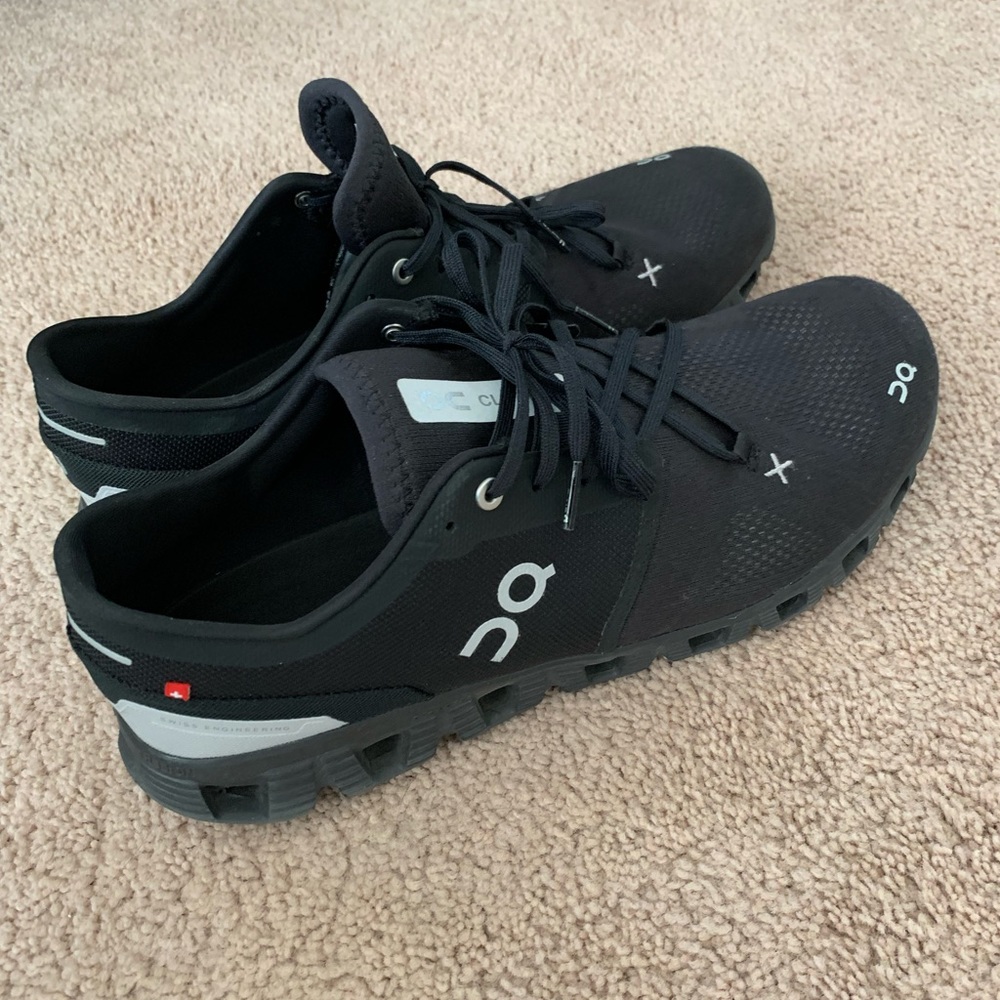 On running sneakers, like new! Hardly used, wasn’t right size!